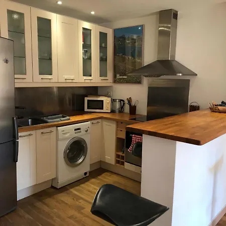 Coeur Du Vieux - T2 Calme à 2 Pas De La Plage Appartement *