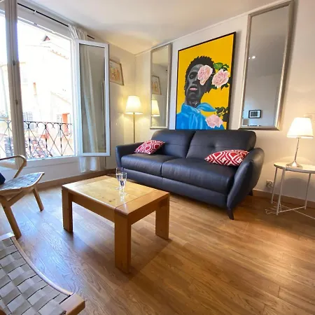 Coeur Du Vieux - T2 Calme à 2 Pas De La Plage Appartement Nice